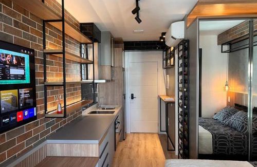 Sao Paulo Apartment | Convenient Flat Executivo Near Metrô Brooklin with Pool