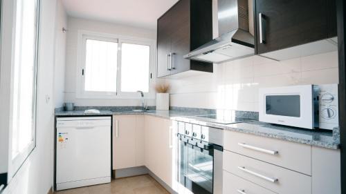Venta del Moro Apartment | Pet-Friendly Flat 'Hoces del Cabriel' in Casas de Moya
