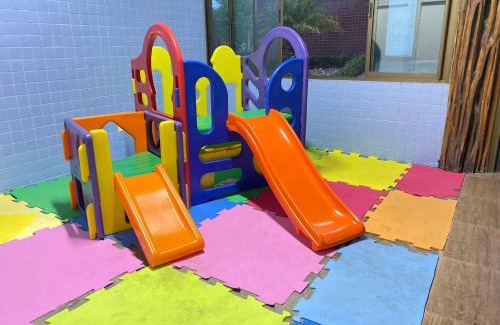 Maria Auxiliadora Apartment | Inviting Flat Hotel Canarius Gravata PE: Pool & Family Fun
