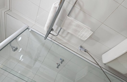 Guarulhos City Centre Hotel | Comfortable Stay at Flat Hotel Slaviero Guarulhos with Pool
