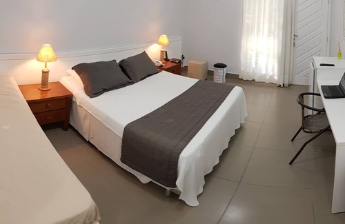 Riviera de Sao Lourenco Hotel | Guest Rated 10/10 Flat Hotel with Pool and Spa Services
