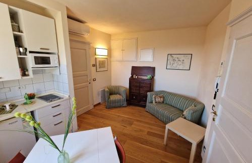 Petroio Apartment | Guest Favorite: Explore Flat II with 8.5/10 Rating