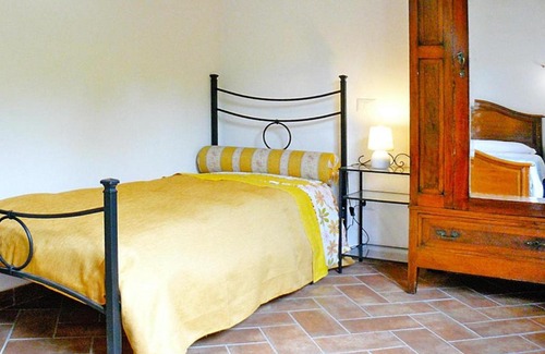 Bolsena Apartment | Cozy Bolsena Flat with Pool, Kitchen & Family-Friendly Amenities