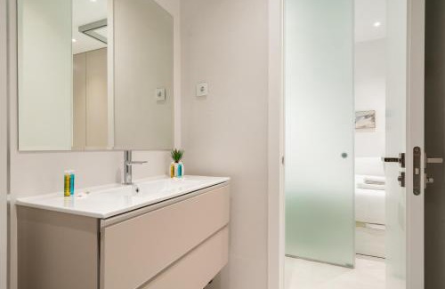 Gaztambide Apartment | Charming Chamberí Flat with Direct Entrance and Family-Friendly Amenities