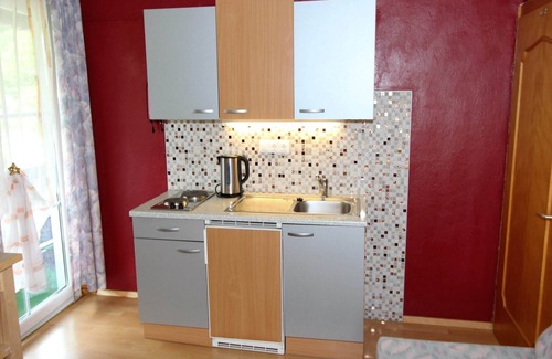 Feld am See Apartment | Cozy Apartment by the Swimming Lake in Feld am See