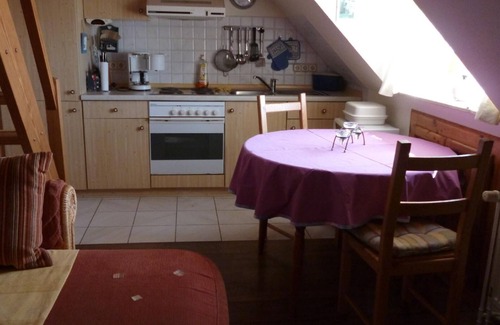 Emmelsbuell-Horsbuell Apartment | Cozy Holiday Apartment in Emmelsbüll-Horsbüll for 4