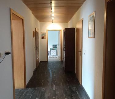 Stotteritz Apartment | Neo Country Style Flat for Up to 6 Guests with Dining