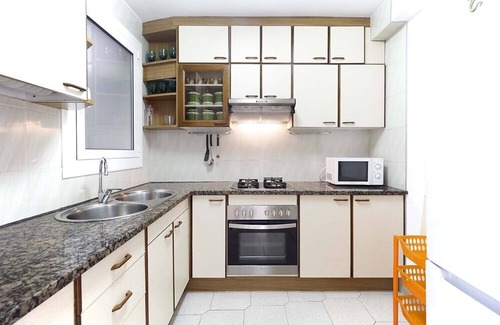 Blanes Condo | Seafront Flat in the Bay: Guest Rated 9.8 with Ocean Views