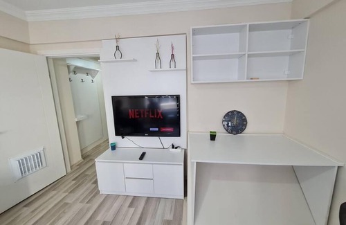 Rasimpasa Apartment | Cozy Flat in the Heart of Kadikoy - Family Friendly Stay