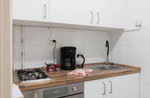 Inner City Budapest Apartment | Central Budapest Flat: Wheelchair Accessible & Family-Friendly
