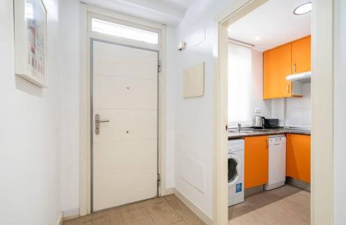 Castellana Apartment | Cozy Flat in Salamanca District - G-ORA with Great Reviews