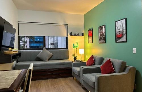Cerqueira Cesar Apartment | Incredible Budget Retreat Near Paulista with Pool Access