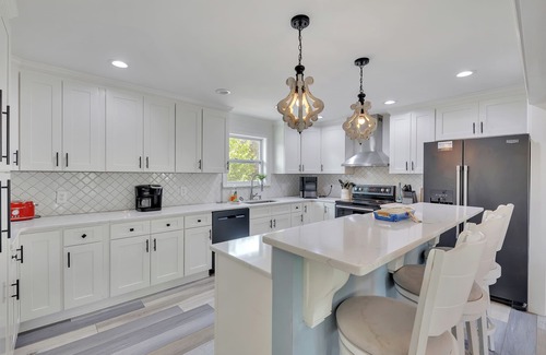New Tazewell House | Lakefront Retreat at Summer Breeze with Private Dock & More