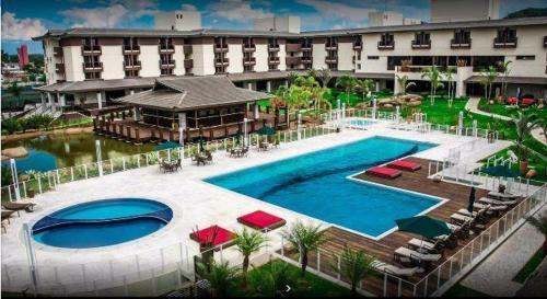 Smin Apartment | Relax at Flat Life Resort with Breathtaking Lake Views