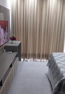 Intermares Apartment | Oceanfront Flat Uni Tamari with Pool – Rated 10/10!