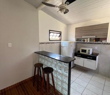 Camburi House | Cozy Flat Maricá: Child-Friendly Retreat with High Ratings