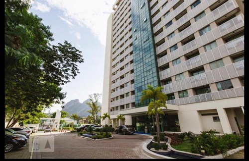 Jacarepagua Apartment | Budget-Friendly Flat Mobiliado Caio Palma with Pool & Breakfast