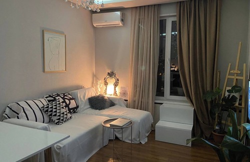 Tbilisi Apartment | Prime Flat N28 in City Centre with Family & Pet Amenities