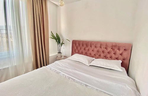 Tbilisi Apartment | Prime Flat N28 in City Centre with Family & Pet Amenities