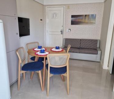 Vila Velha Apartment | Oceanfront Flat Na Praia da Costa with Pool & Pet-Friendly