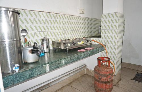 Jorhat Apartment | FLAT NO 201 Entire 1BHK & 2BHK private apartments with personal kitchen TAJ RESIDENCY Holiday Homestay