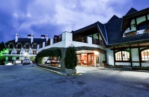 Alto do Capivari Apartment | Cozy Camas Queen with Pool & Pet-Friendly Amenities