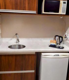 Paraiso Apartment | Elegant Flat Paulista - Al. Santos with Relaxing Hot Tub