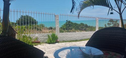 Conde Apartment | Oceanfront Flat Frente Mar with Pool & Pet-Friendly Amenities
