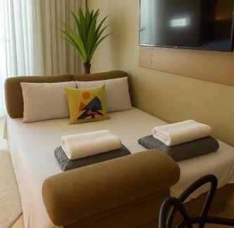 Jardim da Penha Apartment | Ocean View Retreat: Flat PRAIA Home Experience Awaits
