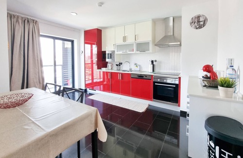 Praia da Rocha Apartment | Oceanfront Flat Praia Rocha Tower Light with Pool & Spa