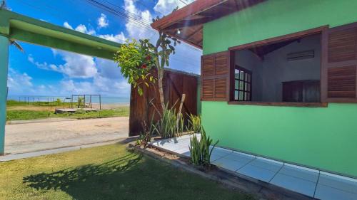 Coroa Vermelha House | Oceanfront Retreat at Refúgio Beira Mar with Private Beach