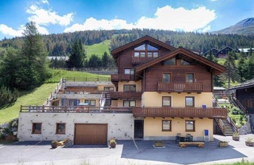 Teola Apartment | Experience Flat Salient - Baita Cusini with Spa and Views