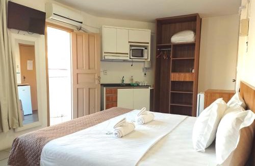 Centro Hotel | Family-Friendly Getaway at Flat Sol with High Ratings