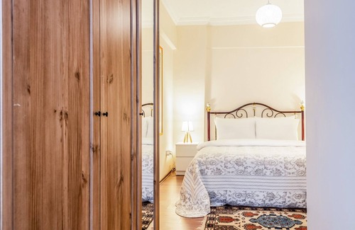 Kartal Apartment | Comfortable Flat with Balcony Near Marmaray and Coast