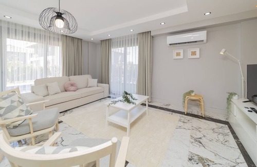 Belek Apartment | Inviting Flat with Pool, 15 Minutes to the Beach