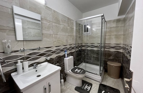 Trikomo Apartment | Relaxing Flat with Pool & Balcony 10 Min from Iskele Beach
