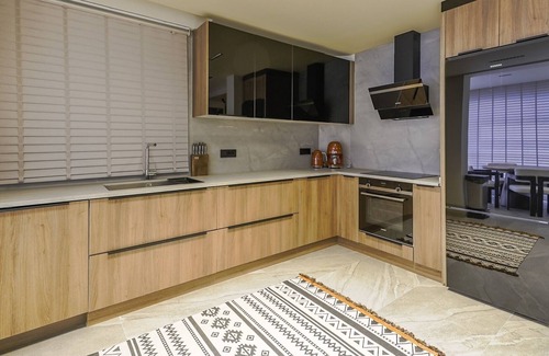 Lara Apartment | Cozy Flat with Pool & Garden, Just 3 Min to Antalya Beach