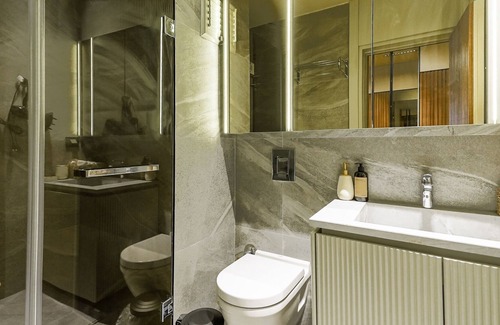 Lara Apartment | Cozy Flat with Pool & Garden, Just 3 Min to Antalya Beach