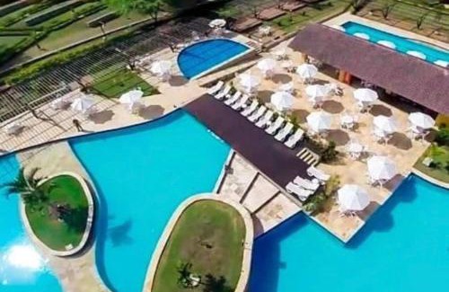 Novo Gravata Apartment | Pet-Friendly Flat Winterville 217 with Oceanfront Pool
