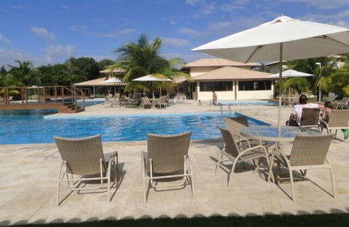 Jenipabu Apartment | Pet-Friendly Flat with Pool, Ocean View & Top Ratings