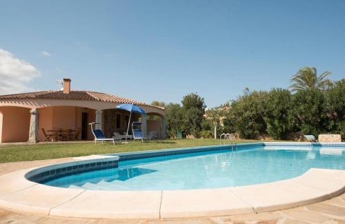 Costa Rei House | Inviting Flat with Barbecue and Pool in Castiadas