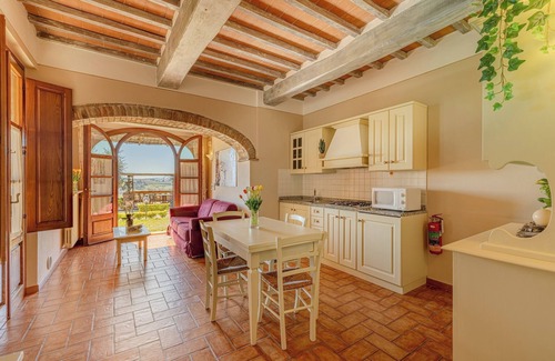 Montepulciano Apartment | Family-Friendly Flat with Terrace, Pool & Spa Access