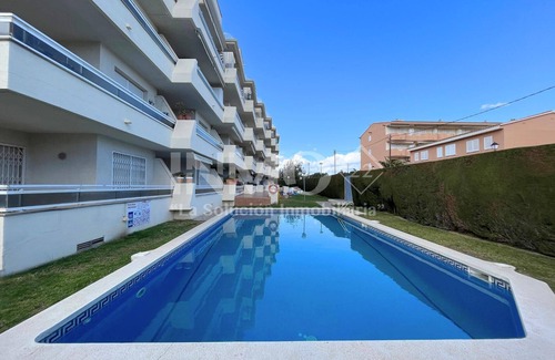 Cambrils Apartment | Edif. Balí: Family-Friendly Two Bedroom Apartment with Pool