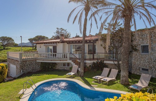 Port de la Selva Villa | Flateli. Far de S'Arenella