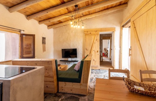 Santa Maria de Guia de Gran Canaria Cottage | Flatguest Casas Tazirga A - Terrace - Views - Communal Pool