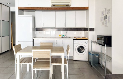 La Xerea Apartment | Pet-Friendly Flats Friends Tetuan with Spa & Kitchen Access