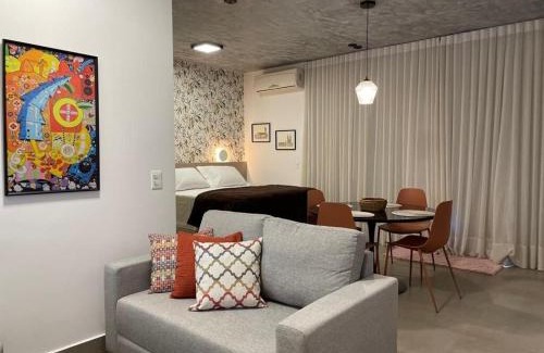 West Sector Apartment | Vida Urbana - Allure: Family-Friendly Oasis with Hot Tub