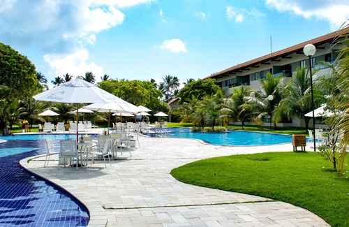 Praia dos Carneiros Apartment | Pet-Friendly Retreat at Flats no Carneiros Beach Resort