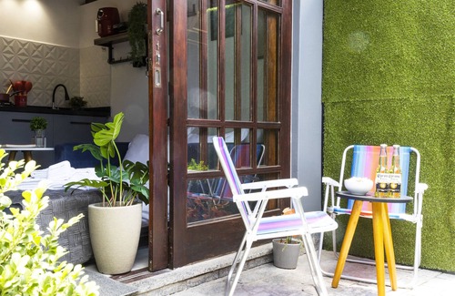 Barra do Una Apartment | Explore Oceanfront Comfort at Flats Una's Corner
