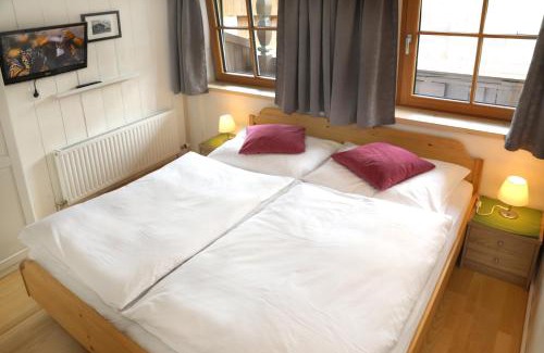 Lofer House | Kid-Friendly Retreat at Flatscherbauer - Rated 10/10!